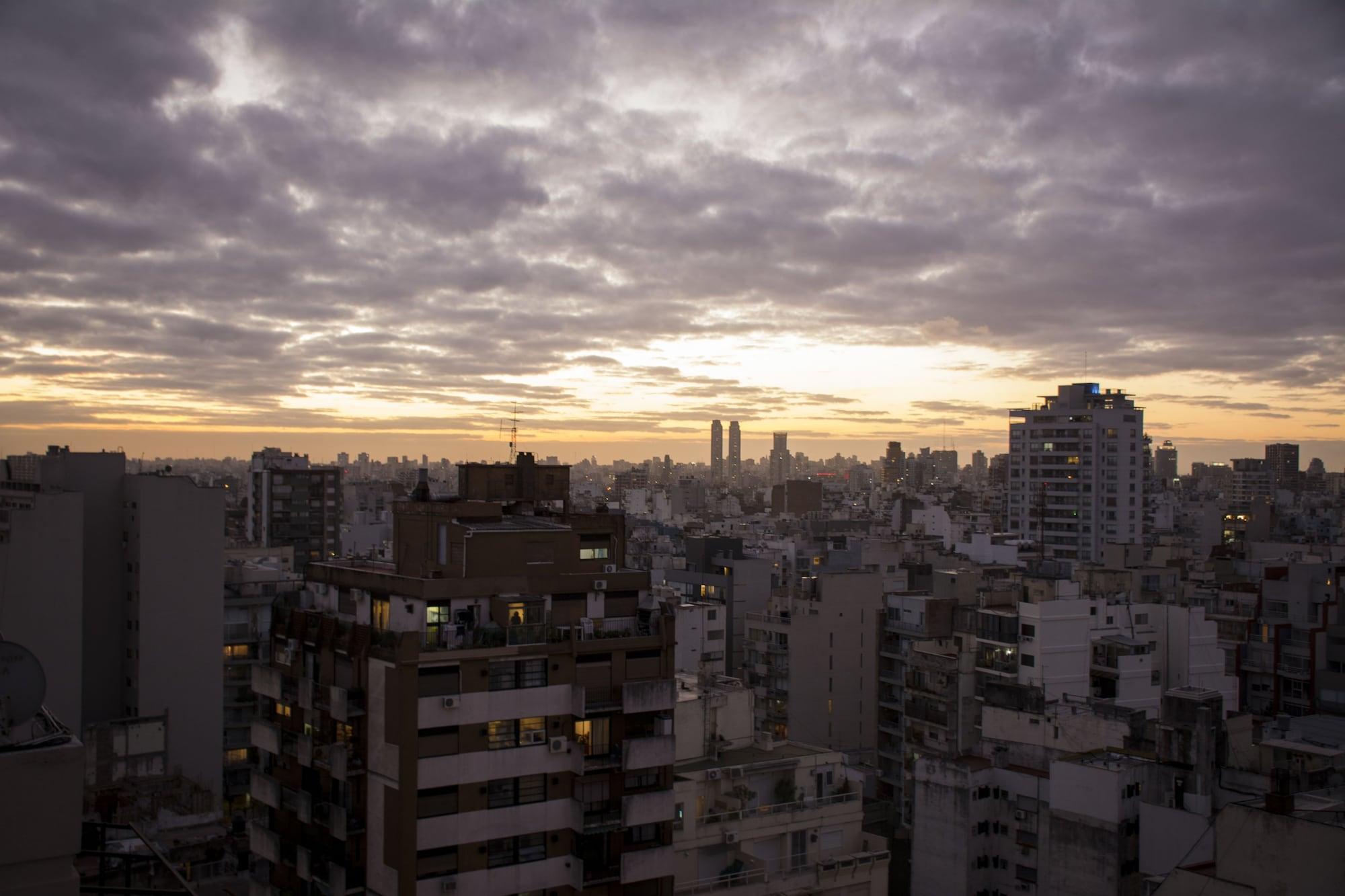 Isi Baires Alquiler Temporario Aparthotel Buenos Aires Exterior photo